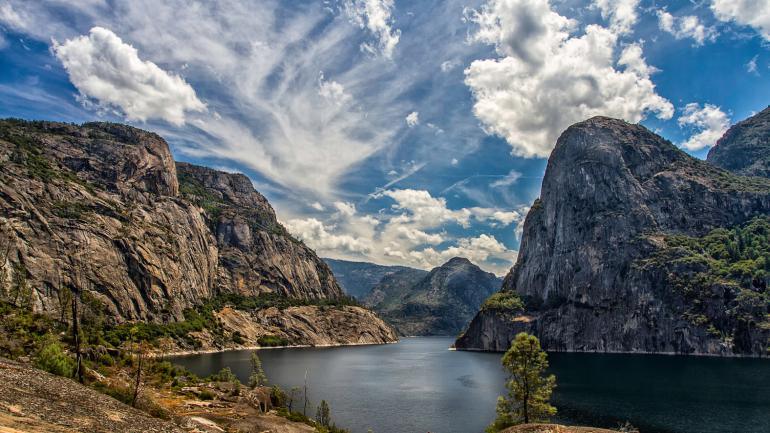 Hiking Hetch Hetchy: A Serene Escape in Nature's Arms - The Love Co